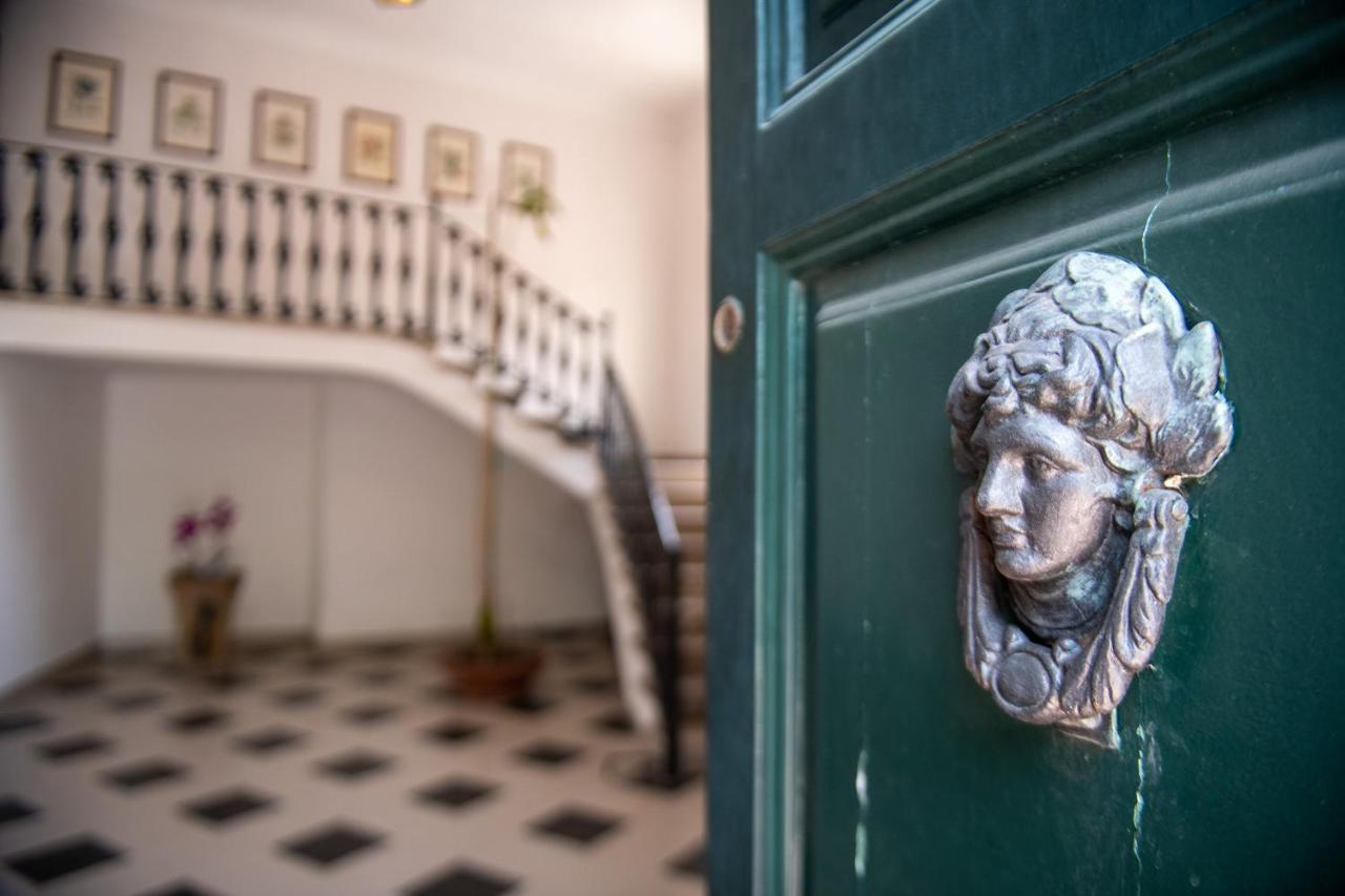 Florence Trevelyan Villa *